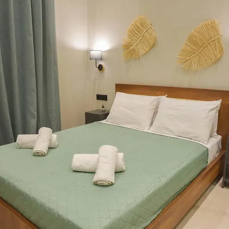Amazing Flat 70 M From Beach *