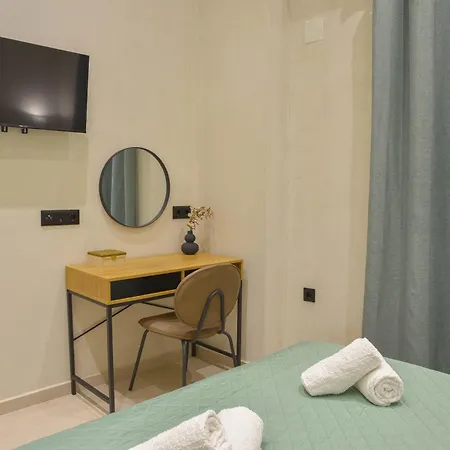 Amazing Flat 70 M From Beach 公寓